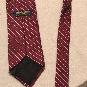 Ashford and Brooks red w/blue &white stripe tie